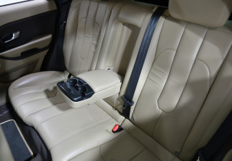 Подержанный автомобиль Land Rover Range Rover Evoque 2012 года (11 фото)