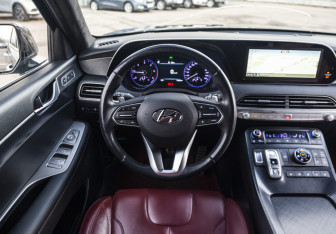 Подержанный автомобиль Hyundai Palisade 2019 года (13 фото)