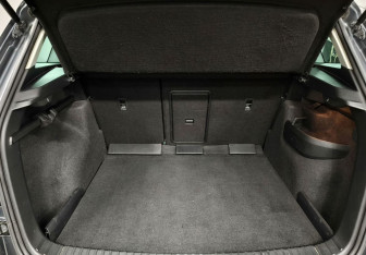 Подержанный автомобиль Skoda Karoq 2020 года (14 фото)