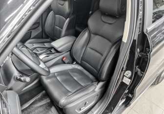 Подержанный автомобиль Geely Atlas Pro 2024 года (20 фото)