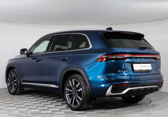 Подержанный автомобиль Geely Monjaro 2023 года (7 фото)