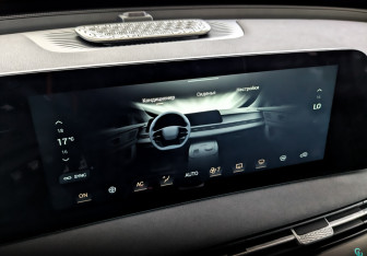 Подержанный автомобиль Exeed LX 2024 года (30 фото)