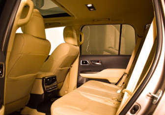 Подержанный автомобиль Toyota Land Cruiser Suv 2021 года (21 фото)