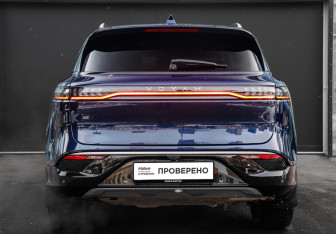 Подержанный автомобиль Voyah Free 2021 года (5 фото)