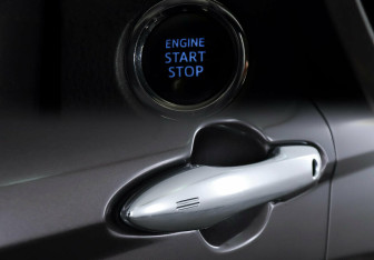 Подержанный автомобиль Toyota Camry Sedan 2019 года (16 фото)