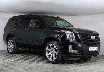 Подержанный автомобиль Cadillac Escalade Suv 2016 года (3 фото)