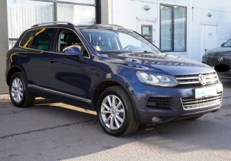 Подержанный автомобиль Volkswagen Touareg 2013 года (3 фото)