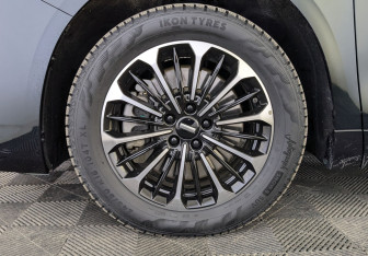 Подержанный автомобиль Wey 80 2024 года (12 фото)