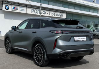 Подержанный автомобиль Exeed RX 2023 года (7 фото)