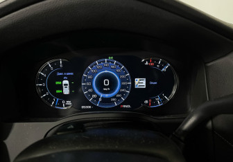 Подержанный автомобиль Cadillac Escalade Suv 2018 года (10 фото)