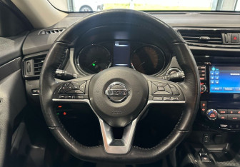 Подержанный автомобиль Nissan X-Trail 2020 года (12 фото)