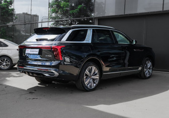 Подержанный автомобиль Hongqi E-HS9 2021 года (4 фото)