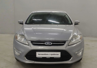 Подержанный автомобиль Ford Mondeo Sedan 2012 года (2 фото)