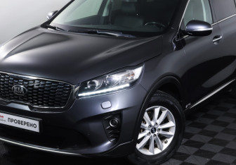 Подержанный автомобиль Kia Sorento 2019 года (23 фото)