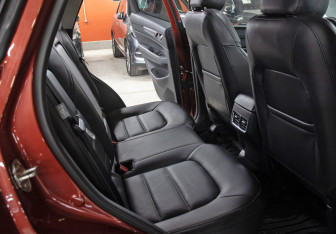 Подержанный автомобиль Mazda CX-5 2023 года (12 фото)