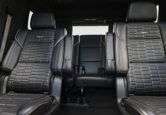 Подержанный автомобиль Cadillac Escalade Suv 2022 года (13 фото)