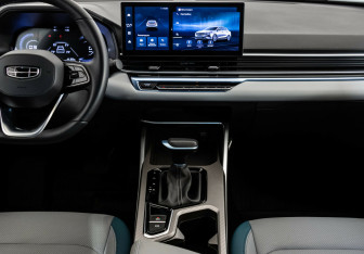 Подержанный автомобиль Geely Emgrand 2023 года (12 фото)