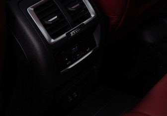 Подержанный автомобиль BMW X3 2021 года (17 фото)