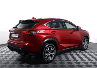 Подержанный автомобиль Lexus NX 2016 года (5 фото)