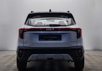 Подержанный автомобиль Kia Seltos 2024 года (4 фото)