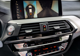 Подержанный автомобиль BMW X4 2019 года (28 фото)