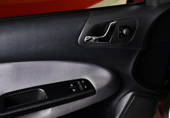 Подержанный автомобиль Skoda Octavia Liftback 2008 года (13 фото)