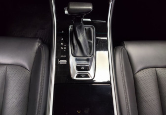 Подержанный автомобиль Changan CS75 2022 года (15 фото)