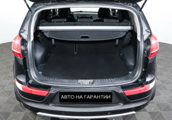 Подержанный автомобиль Kia Sportage 2012 года (21 фото)