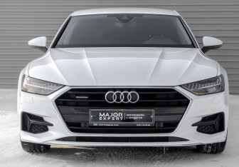 Подержанный автомобиль Audi A7 2022 года (2 фото)