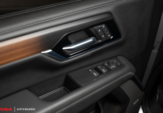 Новый GMC Yukon 2025 (12 фото)