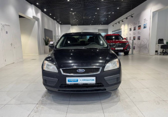 Подержанный автомобиль Ford Focus Sedan 2007 года (2 фото)