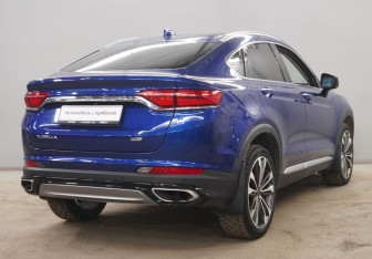Подержанный автомобиль Geely Tugella 2022 года (5 фото)