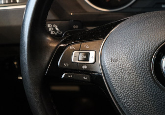 Подержанный автомобиль Volkswagen Tiguan 2020 года (23 фото)