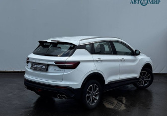 Подержанный автомобиль Geely Coolray 2023 года (8 фото)