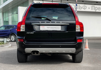 Подержанный автомобиль Volvo XC90 2011 года (6 фото)