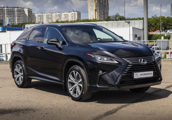 Подержанный автомобиль Lexus RX 2017 года (3 фото)