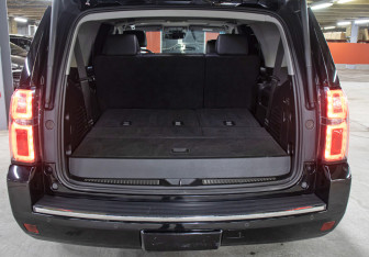 Подержанный автомобиль Chevrolet Tahoe 2017 года (11 фото)