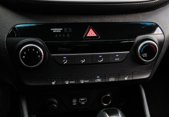 Подержанный автомобиль Hyundai Tucson 2020 года (16 фото)