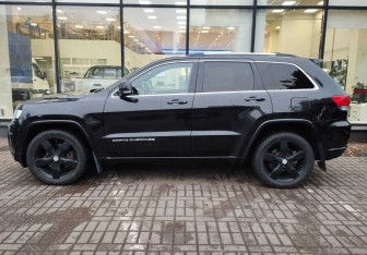 Подержанный автомобиль Jeep Grand Cherokee 2013 года (5 фото)