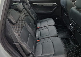 Новый Geely Okavango 2025 (12 фото)