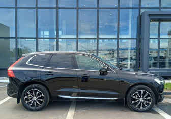 Подержанный автомобиль Volvo XC60 2020 года (4 фото)