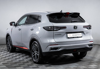 Подержанный автомобиль Changan CS55PLUS 2024 года (7 фото)