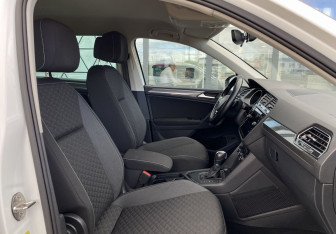 Подержанный автомобиль Volkswagen Tiguan 2018 года (23 фото)