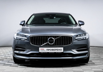 Подержанный автомобиль Volvo S90 2020 года (2 фото)
