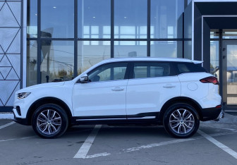 Подержанный автомобиль Geely Atlas Pro 2022 года (8 фото)
