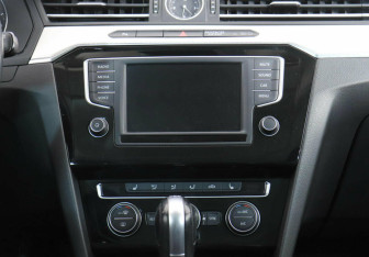 Подержанный автомобиль Volkswagen Passat Wagon 2017 года (9 фото)