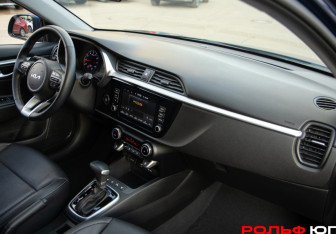 Подержанный автомобиль Kia Rio Hatchback 2022 года (7 фото)