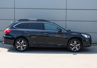 Подержанный автомобиль Subaru Outback Wagon 2017 года (4 фото)