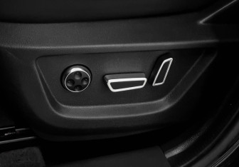 Подержанный автомобиль Chery Tiggo 8 2021 года (17 фото)