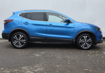 Подержанный автомобиль Nissan Qashqai 2020 года (4 фото)